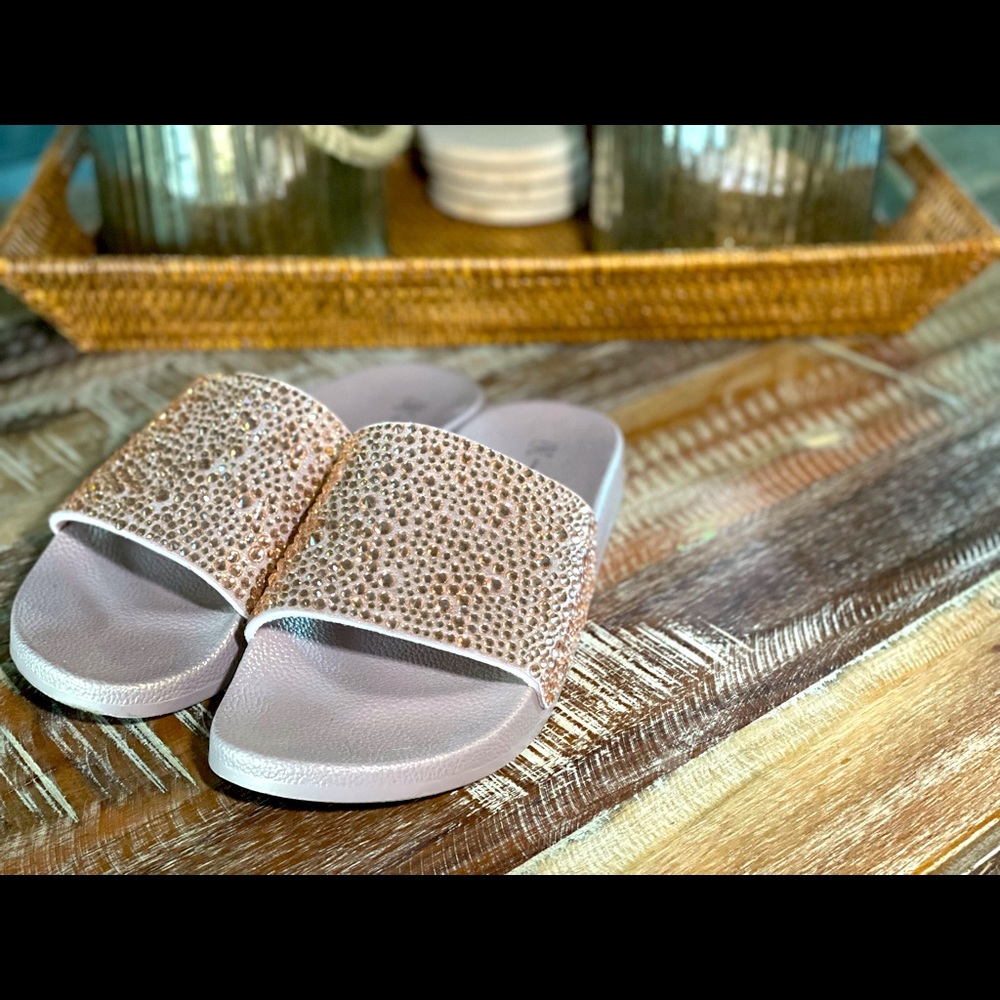 INC International Concepts’ Peymin Pool Slide Sandals